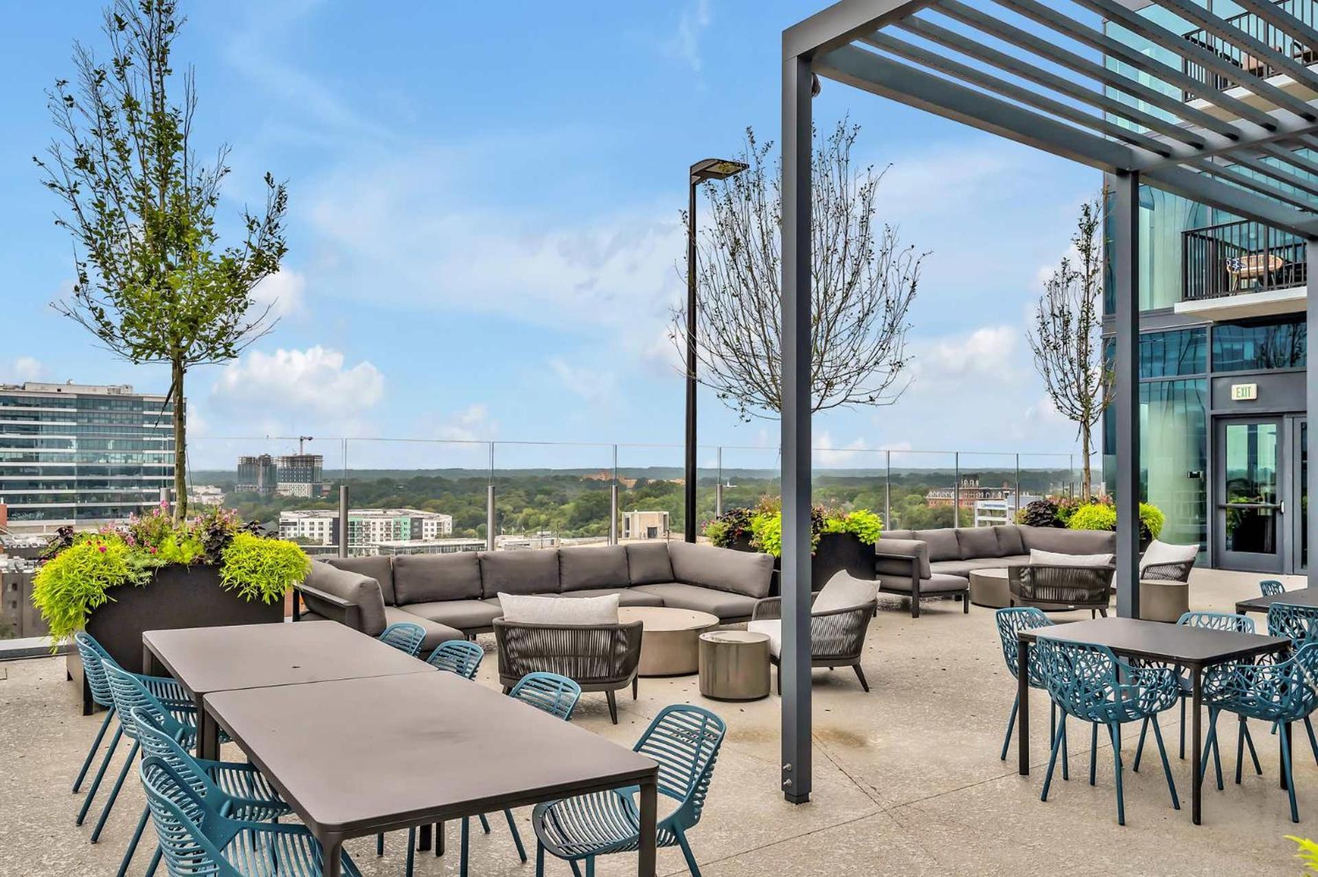 High-Rise Apt Raleigh Free Parking & Sunset View 1 Exteriér fotografie
