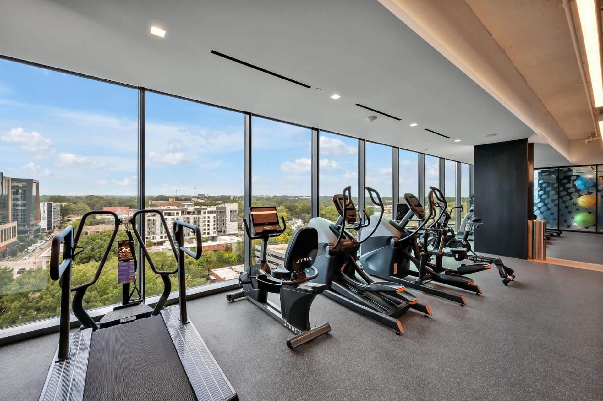 High-Rise Apt Raleigh Free Parking & Sunset View 1 Exteriér fotografie