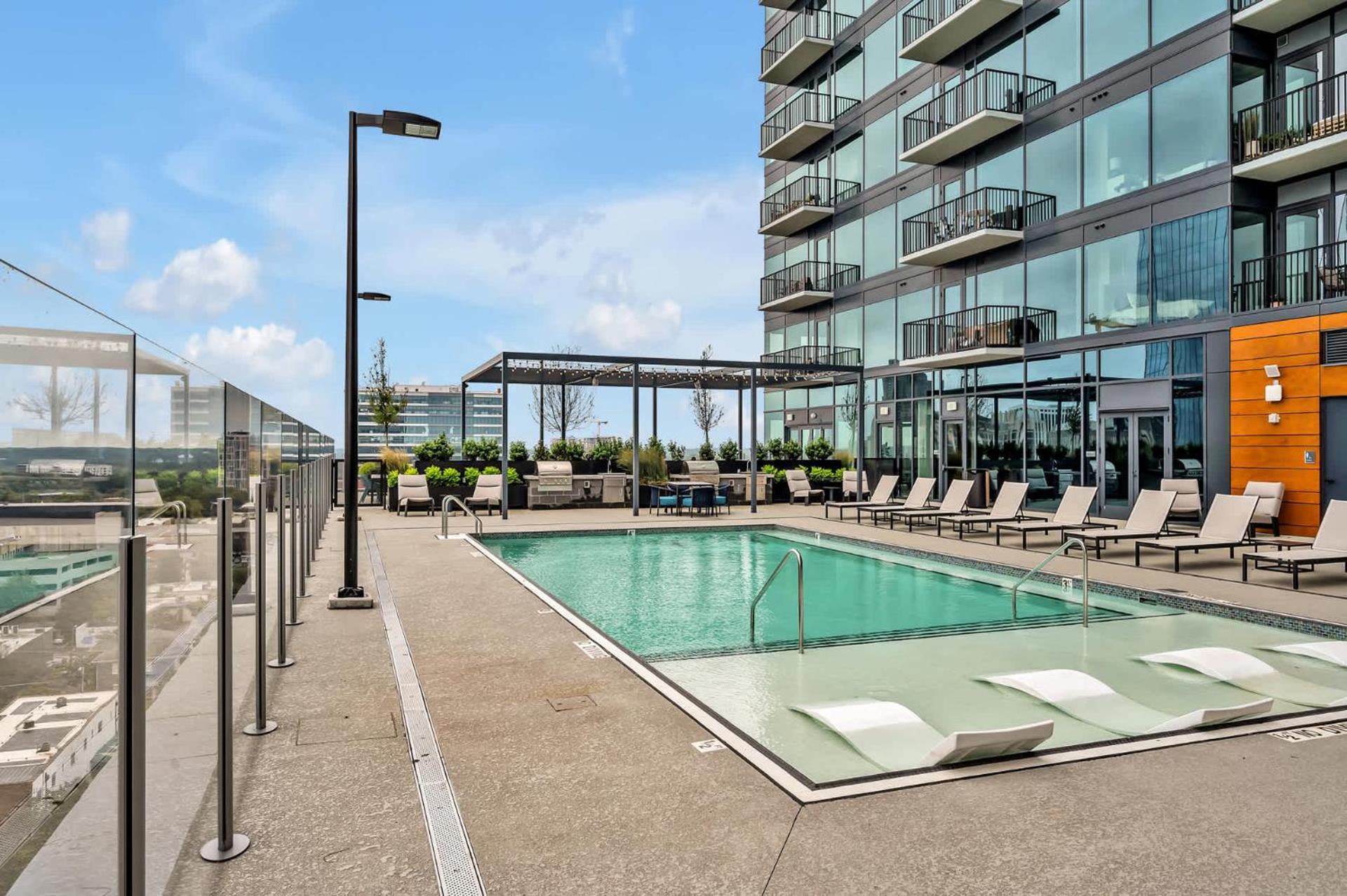 High-Rise Apt Raleigh Free Parking & Sunset View 1 Exteriér fotografie