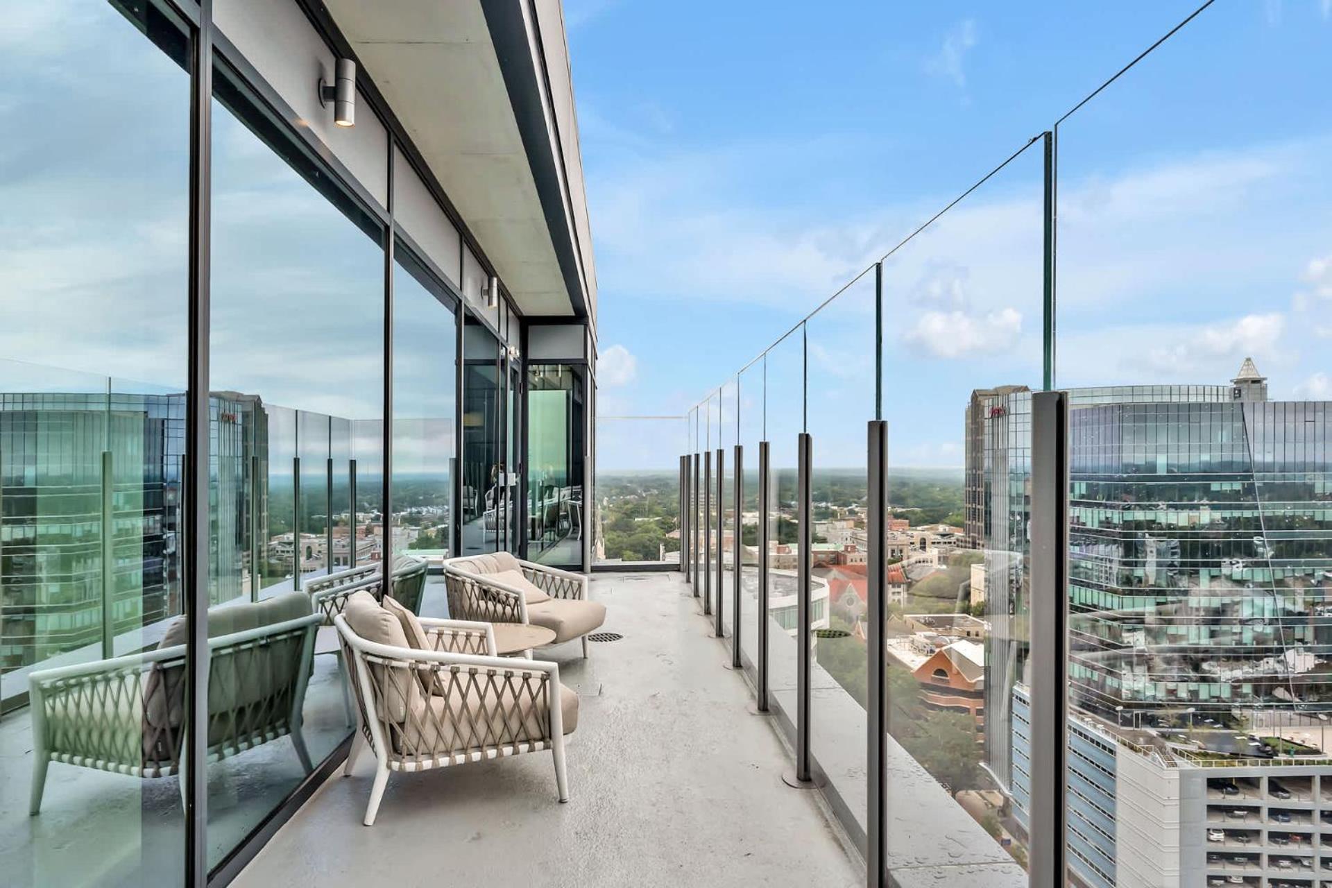 High-Rise Apt Raleigh Free Parking & Sunset View 1 Exteriér fotografie
