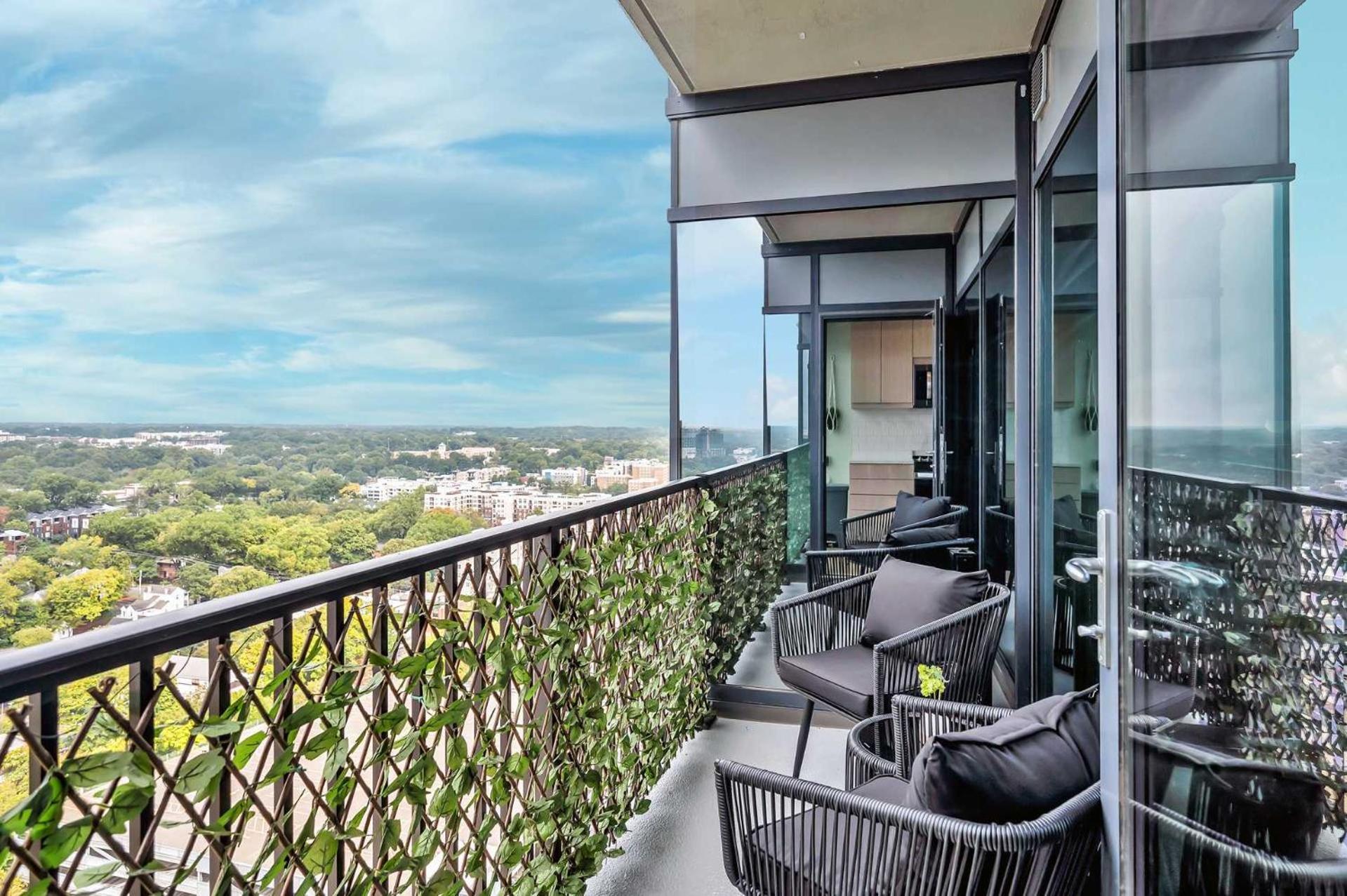 High-Rise Apt Raleigh Free Parking & Sunset View 1 Exteriér fotografie